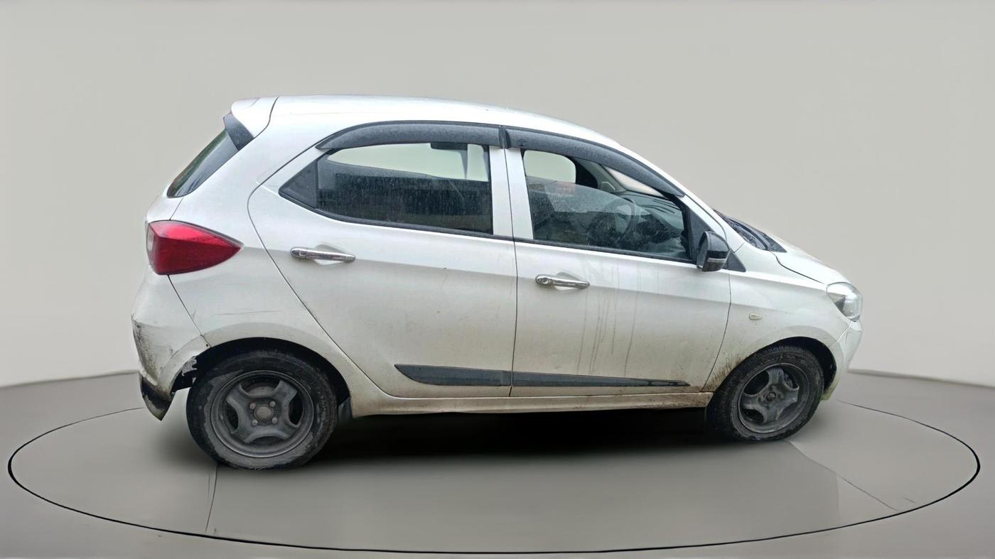 2019 Tata Tiago XZ PETROL, Petrol, Manual, 1,53,890 km, exterior