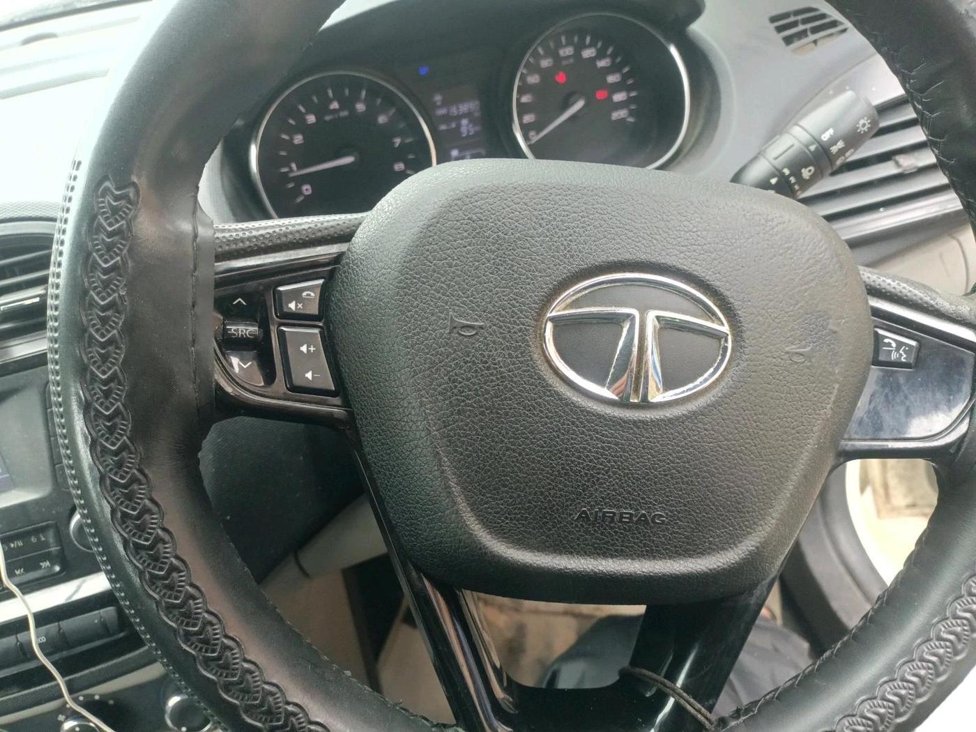 2019 Tata Tiago XZ PETROL, Petrol, Manual, 1,53,890 km, interior