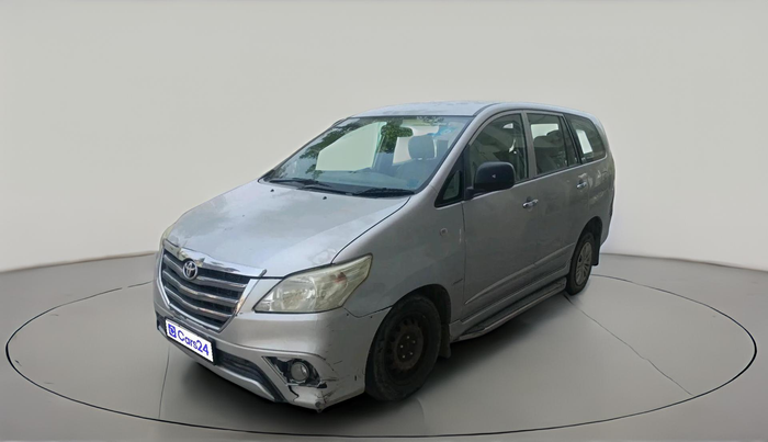 2013 Toyota Innova 2.5 GX 7 STR, Diesel, Manual, 2,37,257 km, exterior