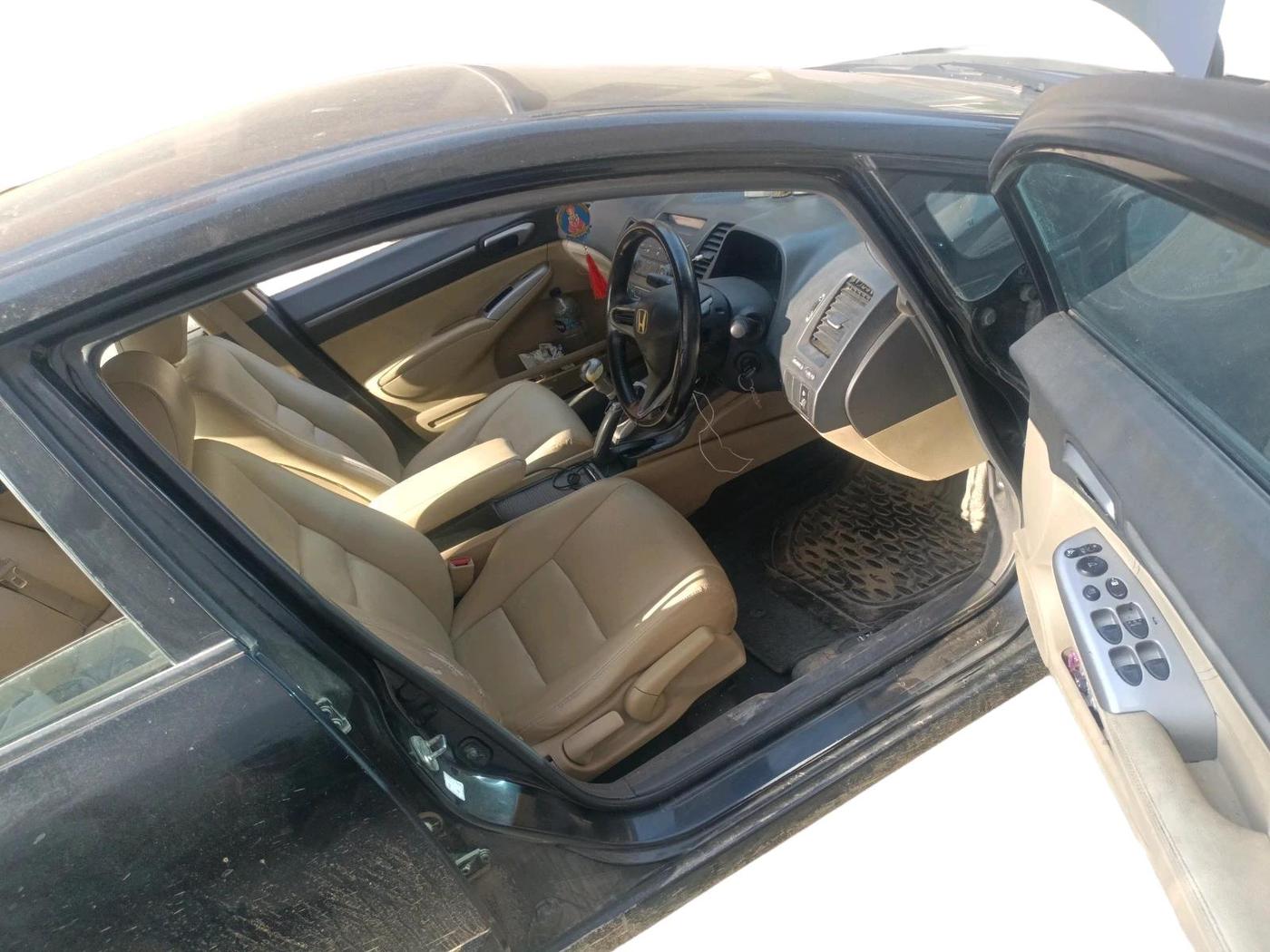 2011 Honda Civic 1.8L I-VTEC V MT, Petrol, Manual, 1,38,580 km, interior