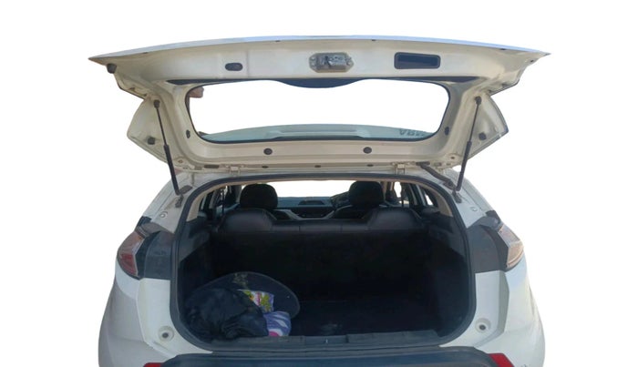 2018 Tata NEXON XMA PETROL, Petrol, Automatic, 54,016 km, exterior