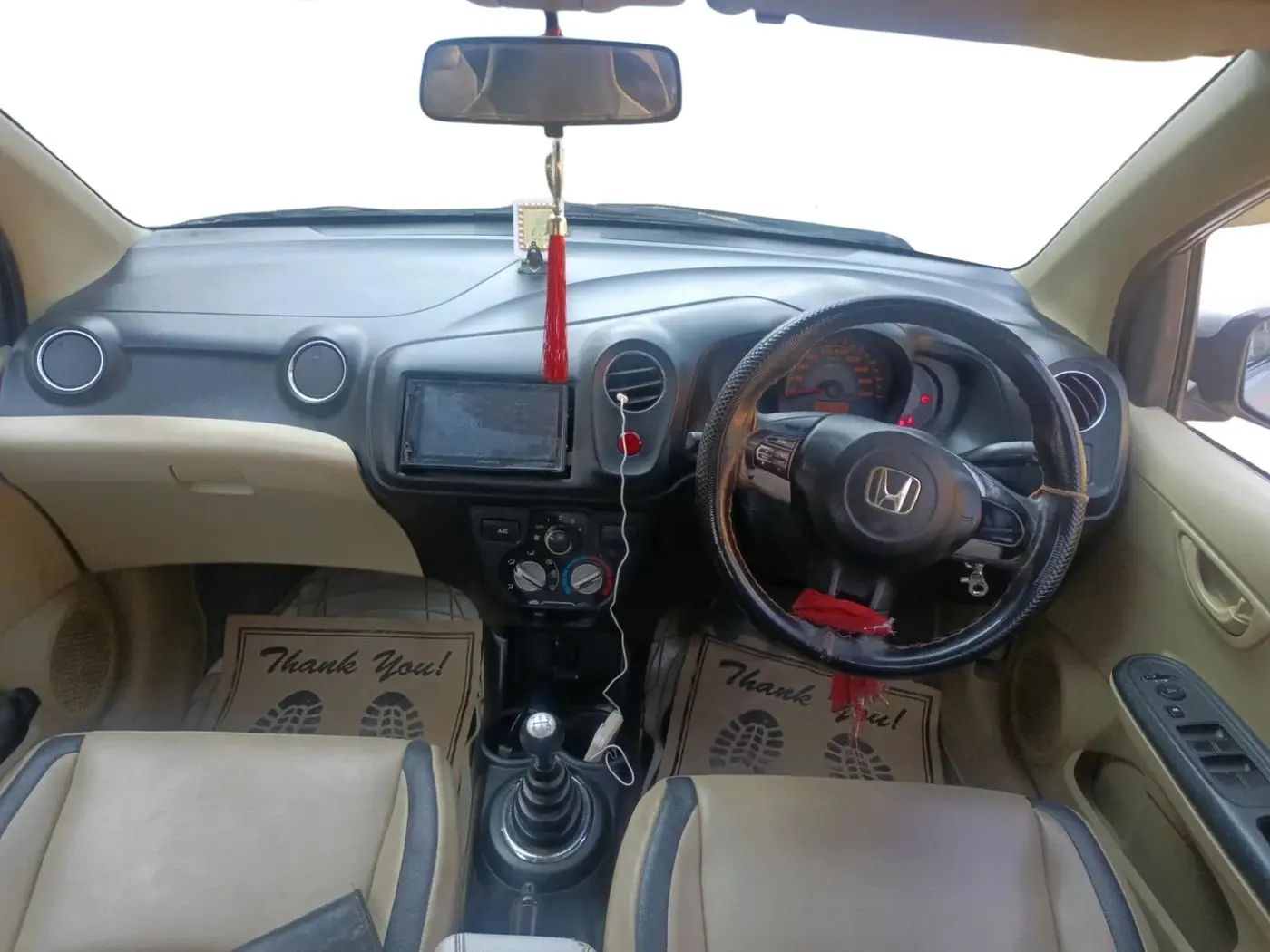 2014 Honda Amaze 1.5L I-DTEC S, Diesel, Manual, 89,841 km, interior