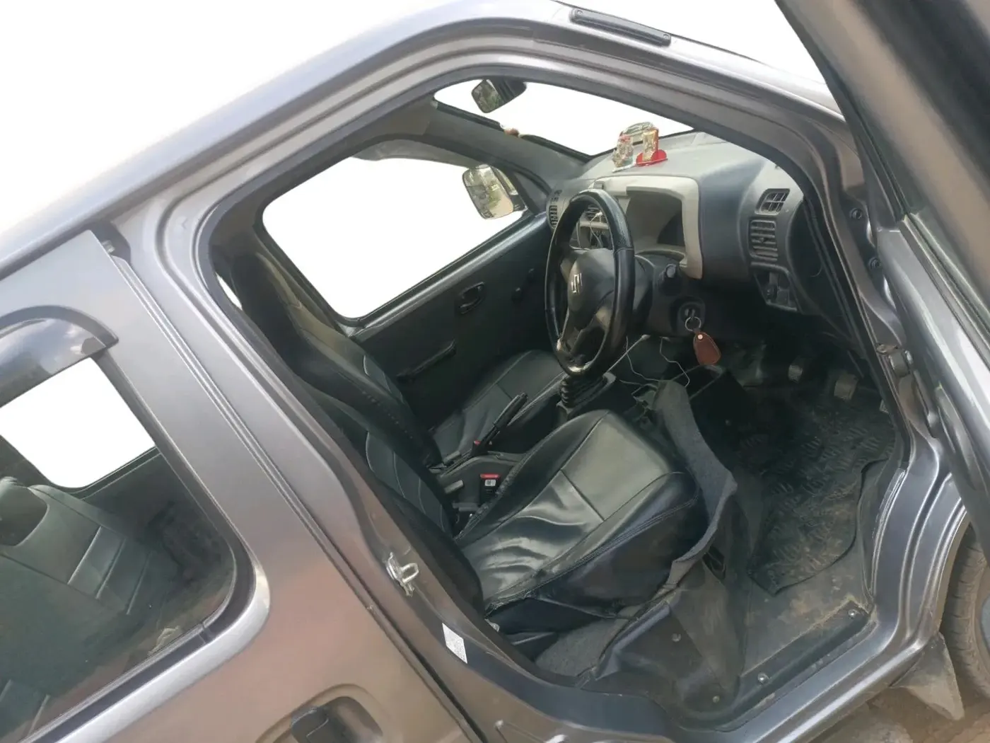 2024 Maruti Eeco 5 STR AC, Petrol, Manual, 74,696 km, interior