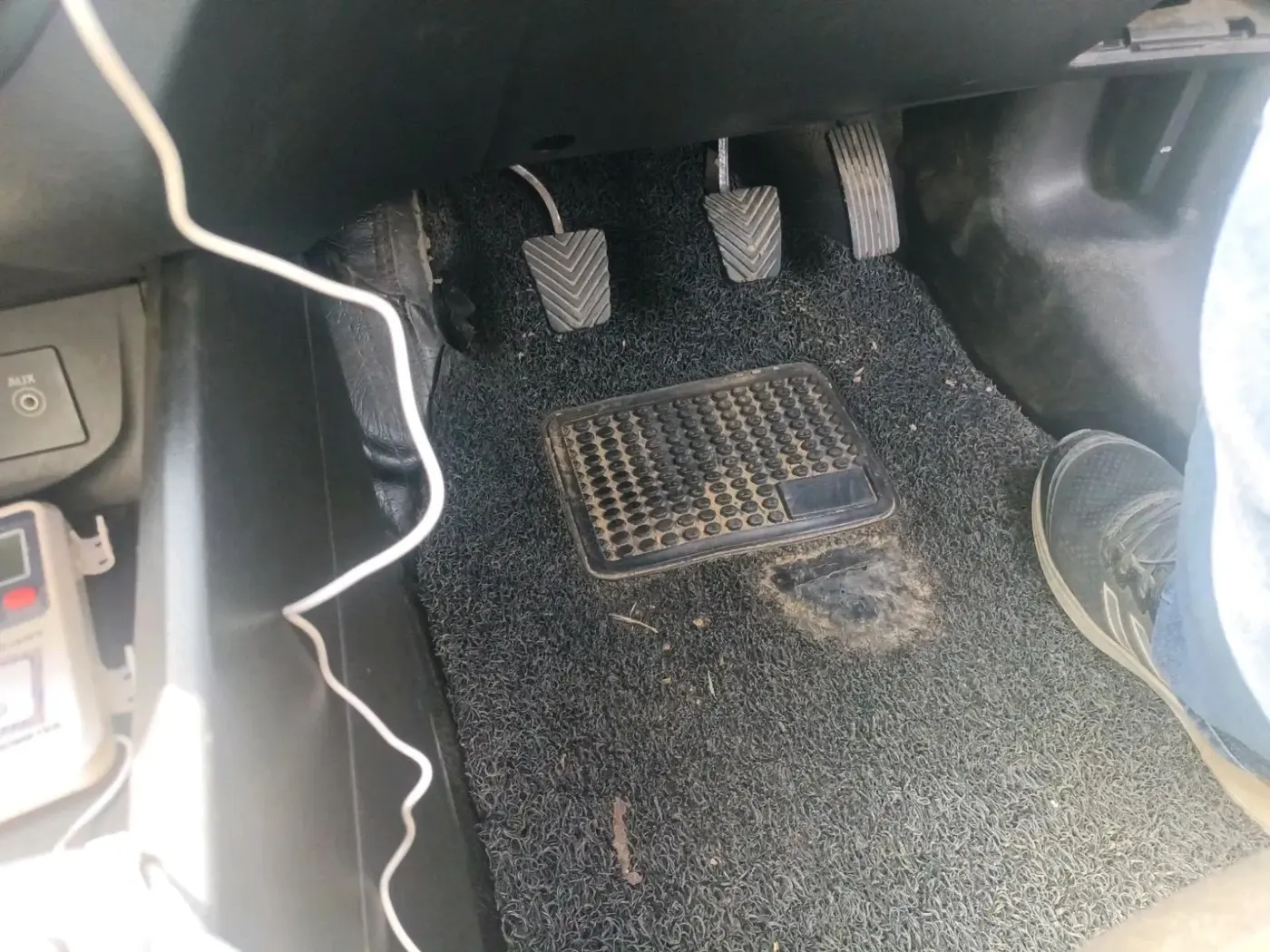 2016 Hyundai Creta SX PLUS 1.6 PETROL, CNG, Manual, 1,30,498 km, interior
