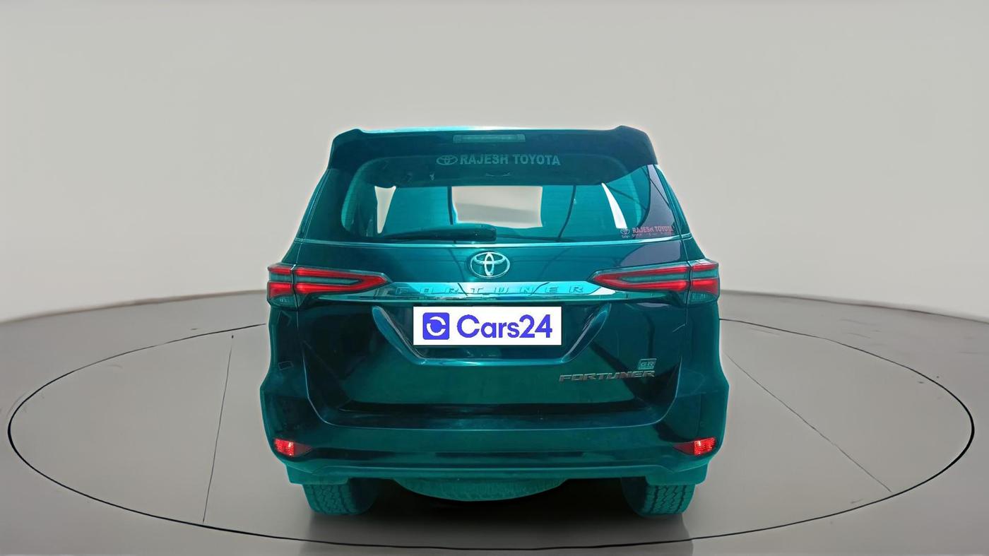 2023 Toyota Fortuner 4X2 AT 2.8 DIESEL, Diesel, Automatic, 1,14,173 km, exterior