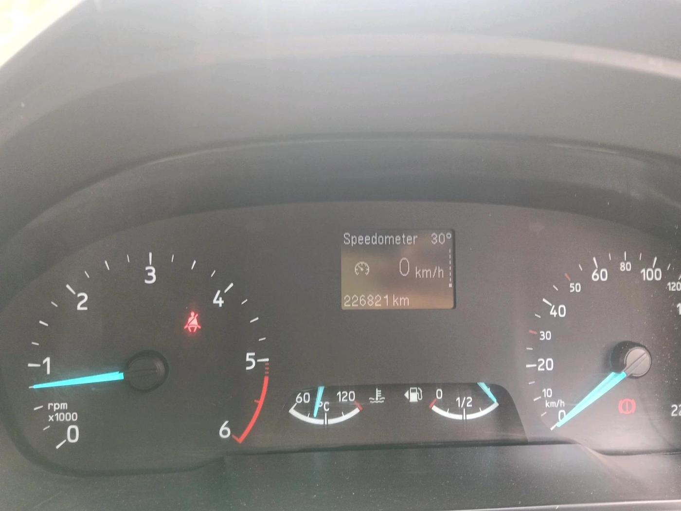2019 Ford Ecosport TITANIUM 1.5L DIESEL, Diesel, Manual, 2,26,821 km, interior