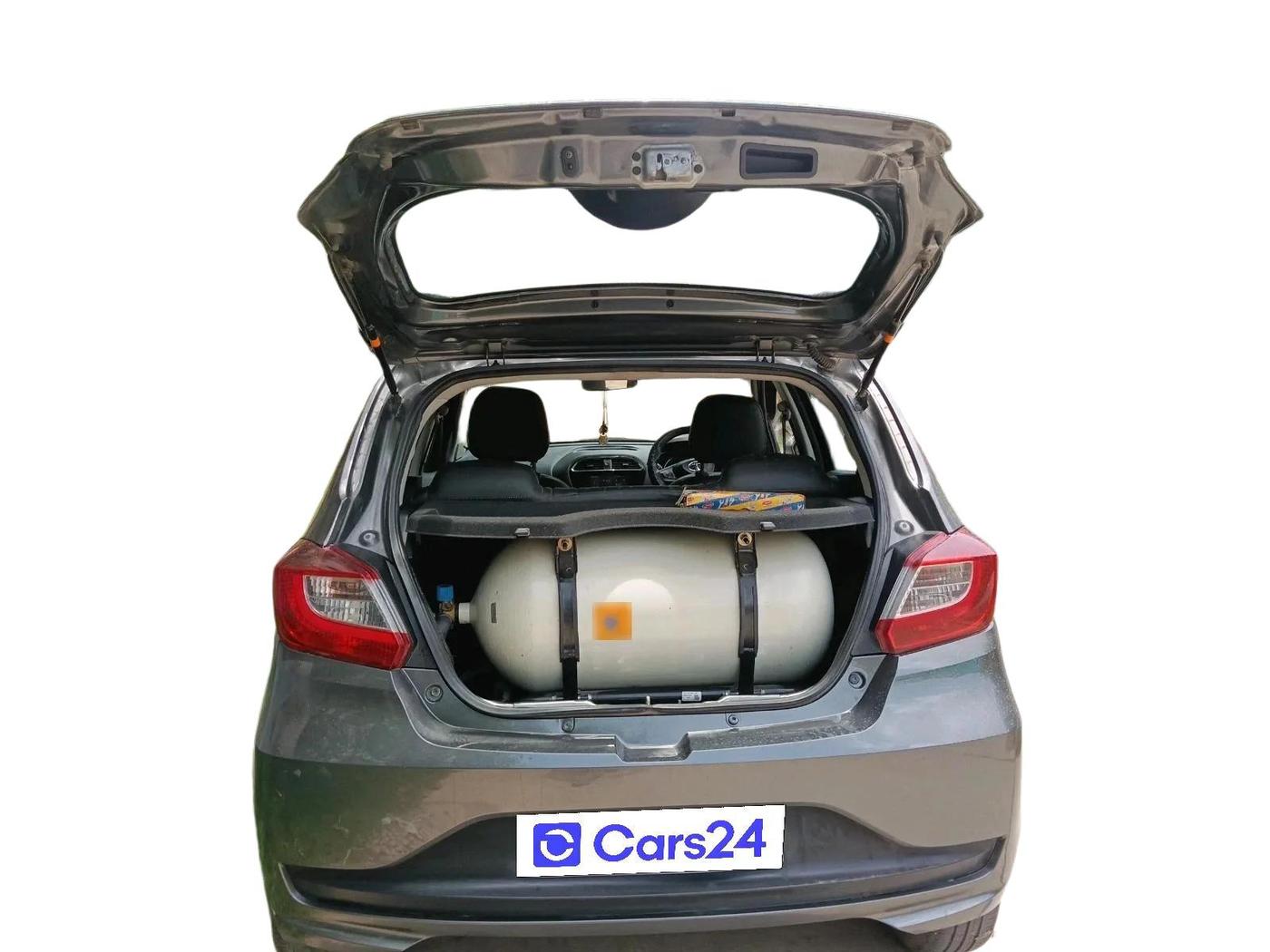 2022 Tata Tiago XZ PLUS CNG, CNG, Manual, 58,710 km, exterior