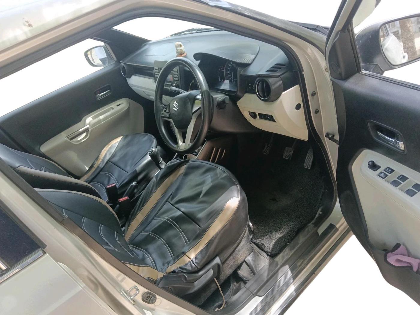 2017 Maruti IGNIS ZETA 1.2, Petrol, Manual, 1,10,876 km, interior