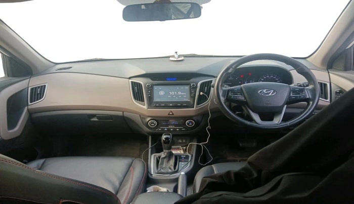 2016 Hyundai Creta SX PLUS AT 1.6 DIESEL, Diesel, Automatic, 1,39,889 km, interior