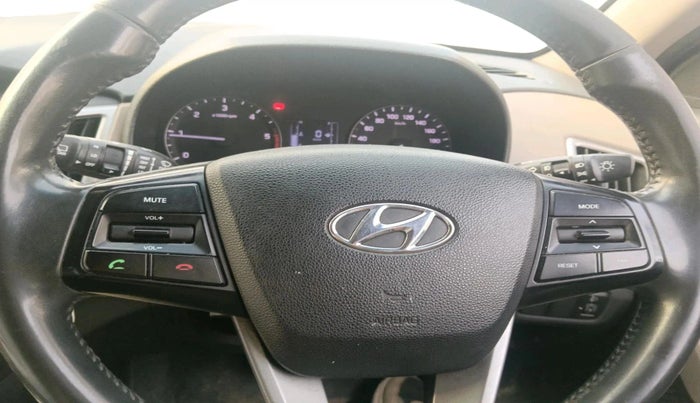2016 Hyundai Creta SX PLUS AT 1.6 DIESEL, Diesel, Automatic, 1,39,889 km, interior