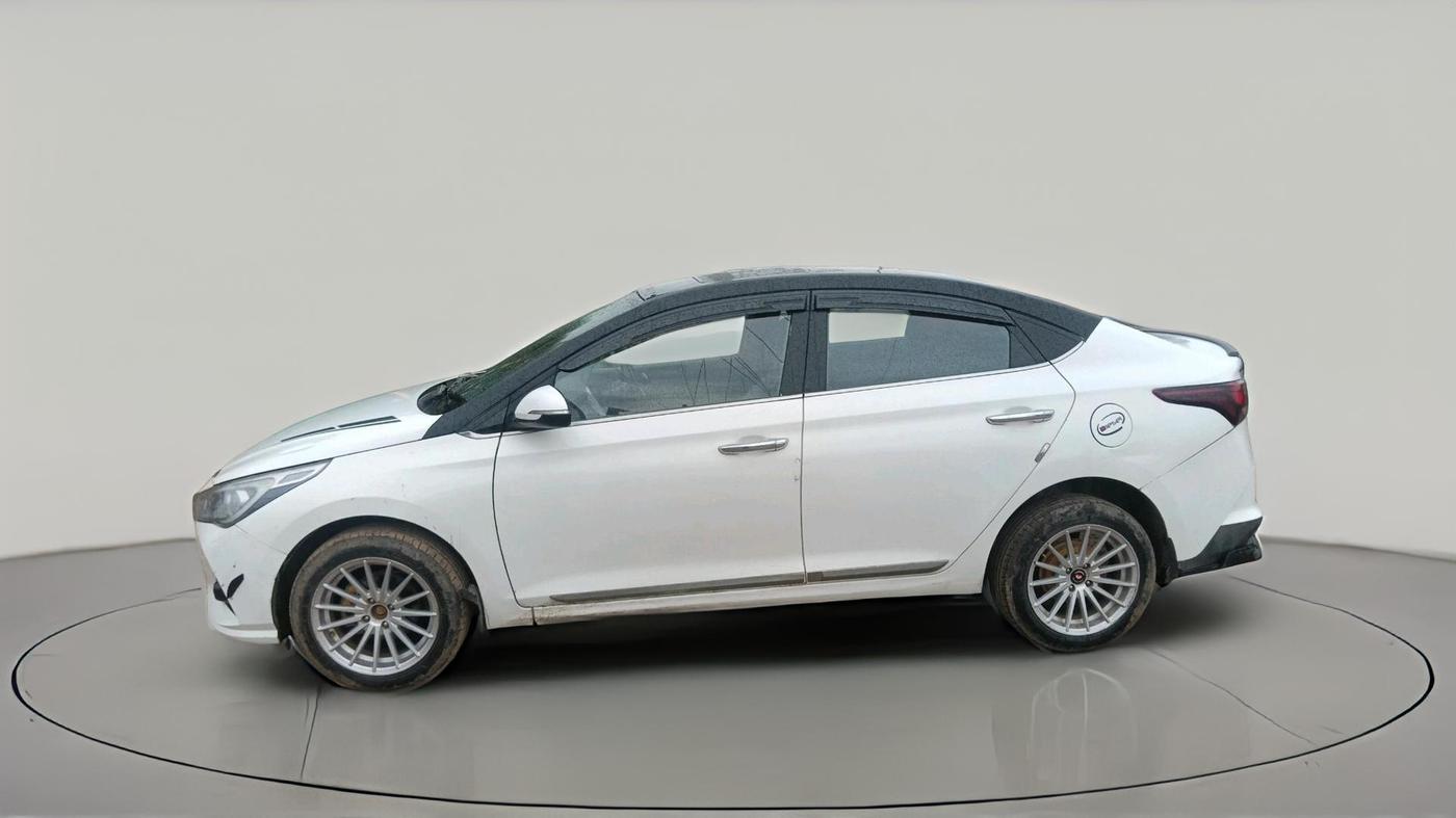 2018 Hyundai Verna 1.6 SX (O) CRDI MT, Diesel, Manual, 1,24,947 km, exterior