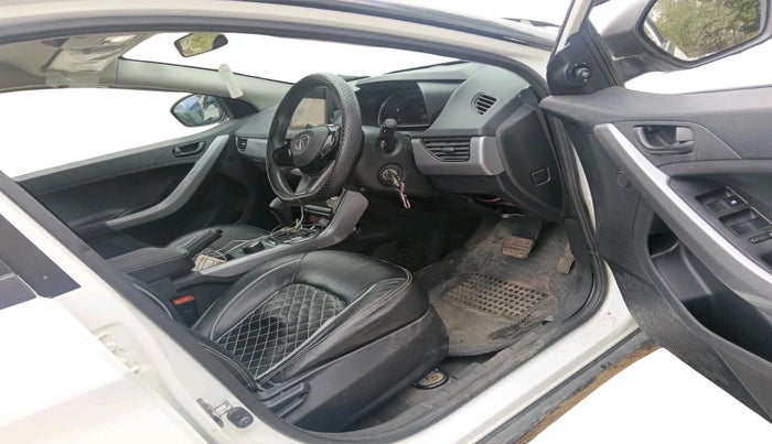 2022 Tata NEXON XMA PETROL, Petrol, Automatic, 32,960 km, interior