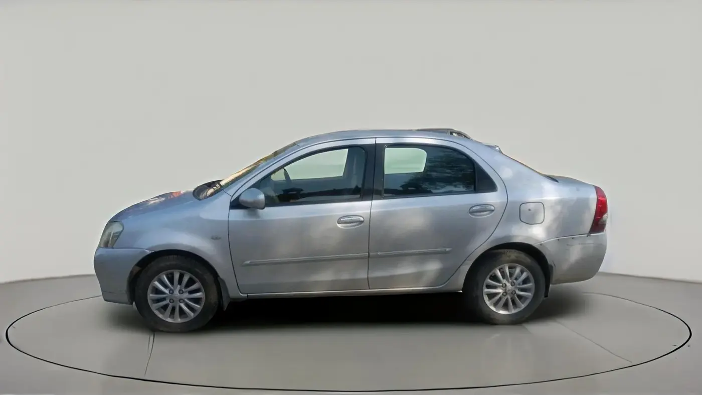 2011 Toyota Etios V, Petrol, Manual, 87,299 km, exterior