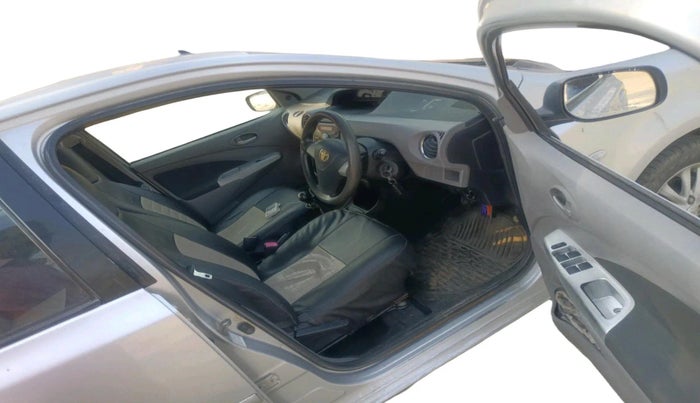 2011 Toyota Etios V, Petrol, Manual, 87,299 km, interior