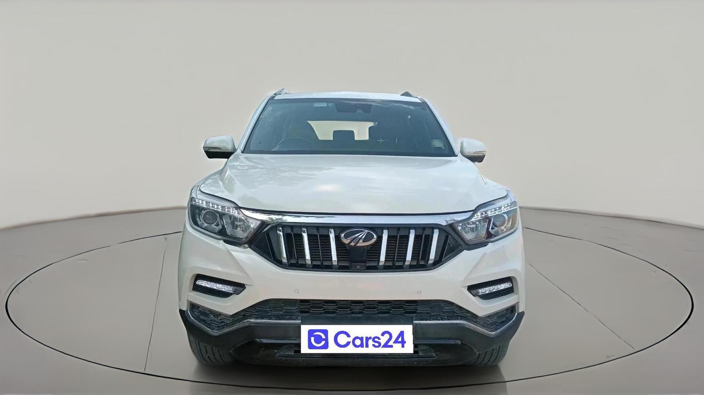 2018 Mahindra ALTURAS G4 4WD AT, Diesel, Automatic, 1,73,838 km, exterior