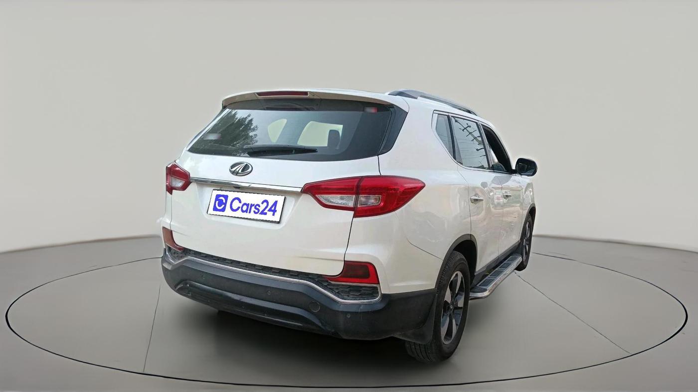 2018 Mahindra ALTURAS G4 4WD AT, Diesel, Automatic, 1,73,838 km, exterior