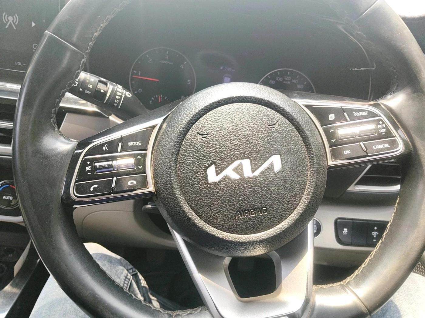 2022 KIA SELTOS HTX DIESEL 1.5, Diesel, Manual, 92,575 km, interior