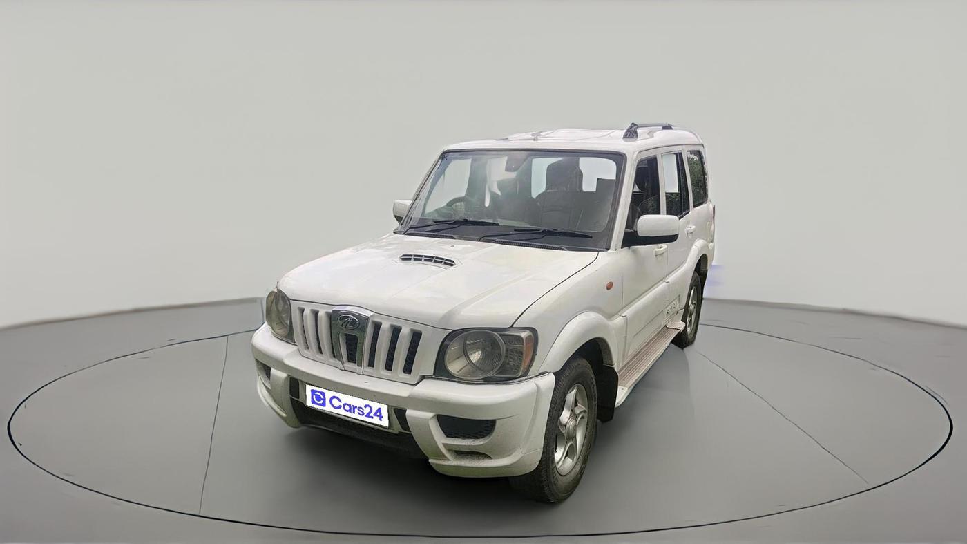 2011 Mahindra Scorpio VLX 2WD, Diesel, Manual, 2,95,047 km, exterior