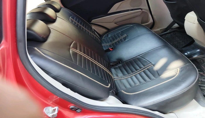 2019 Mahindra XUV300 W6 1.5 DIESEL, Diesel, Manual, 79,725 km, interior