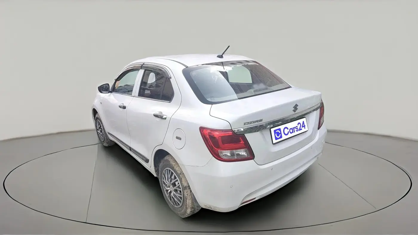 2022 Maruti Dzire LXI, Petrol, Manual, 97,399 km, exterior