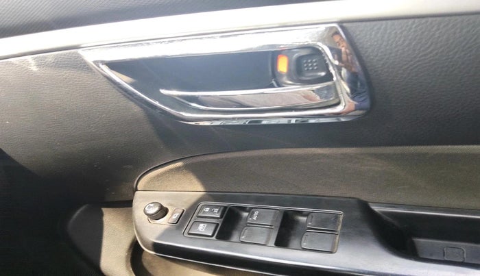 2017 Maruti Swift VXI, Petrol, Manual, 36,661 km, interior