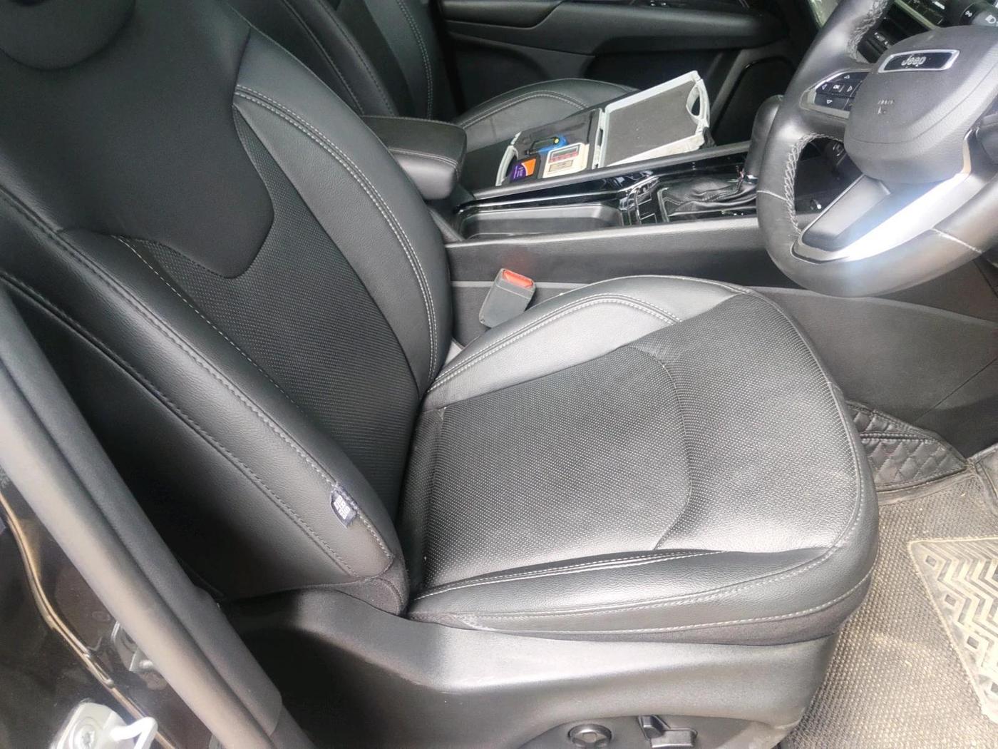 2025 Jeep Compass Model S (O) 2.0 Diesel AT, Diesel, Automatic, 4,961 km, interior