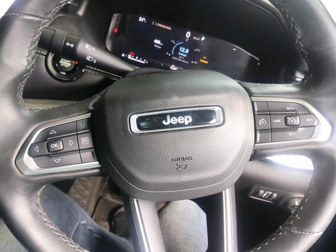 2025 Jeep Compass Model S (O) 2.0 Diesel AT, Diesel, Automatic, 4,961 km, interior