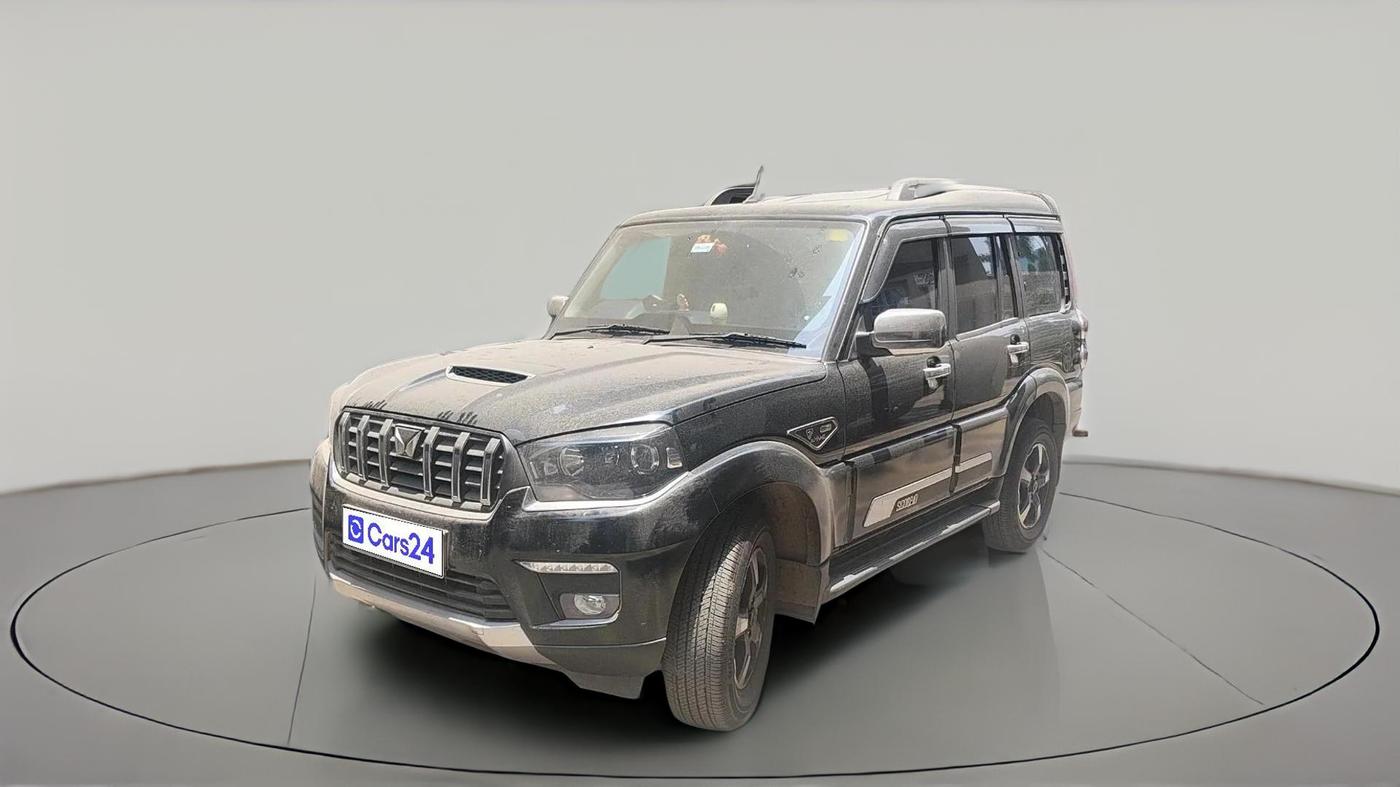 2025 Mahindra SCORPIO CLASSIC S11 7STR, Diesel, Manual, 12,577 km, exterior