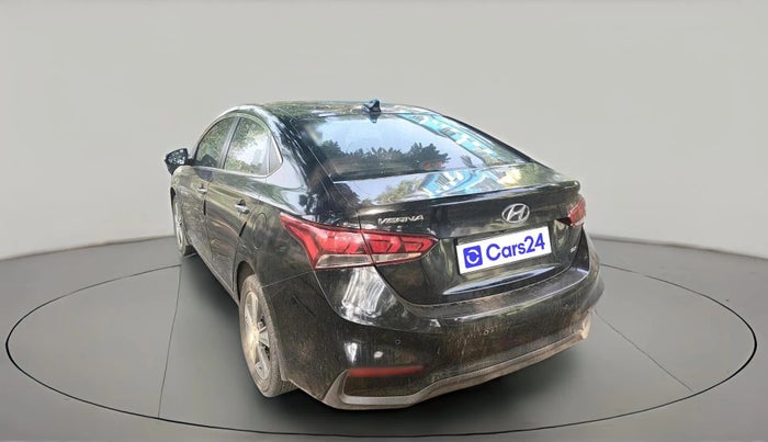 2018 Hyundai Verna 1.6 VTVT SX O, Petrol, Manual, 1,52,188 km, exterior