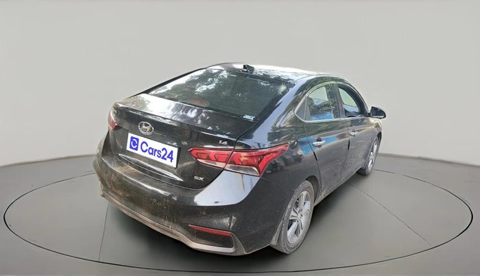 2018 Hyundai Verna 1.6 VTVT SX O, Petrol, Manual, 1,52,188 km, exterior