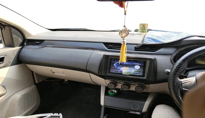 2021 Renault TRIBER RXE MT, Petrol, Manual, 57,083 km, interior