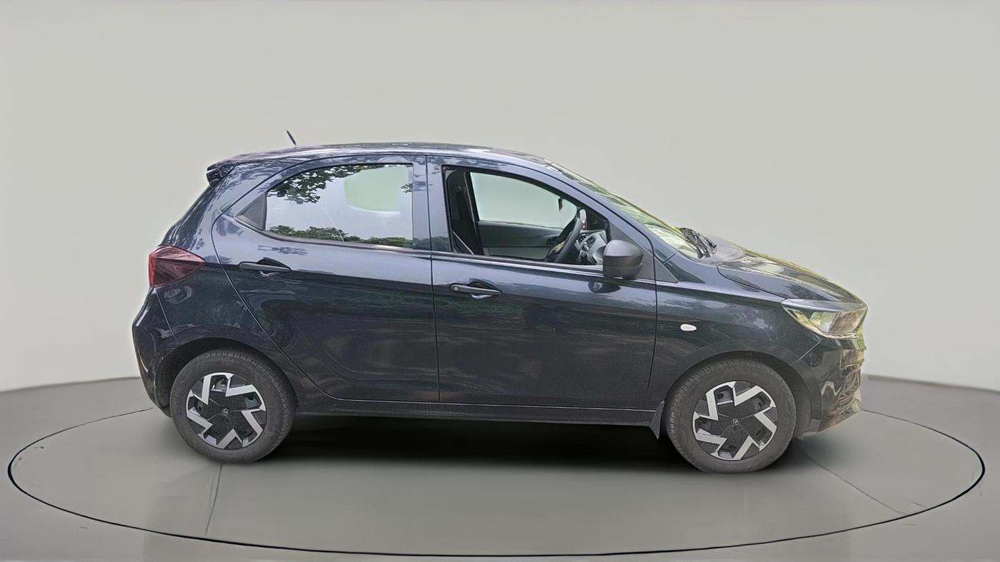 2025 Tata Tiago XM PETROL, Petrol, Manual, 3,834 km, exterior