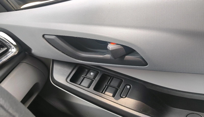 2025 Tata Tiago XM PETROL, Petrol, Manual, 3,834 km, interior