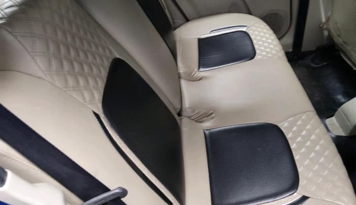 2015 Maruti Celerio VXI, Petrol, Manual, 48,821 km, interior
