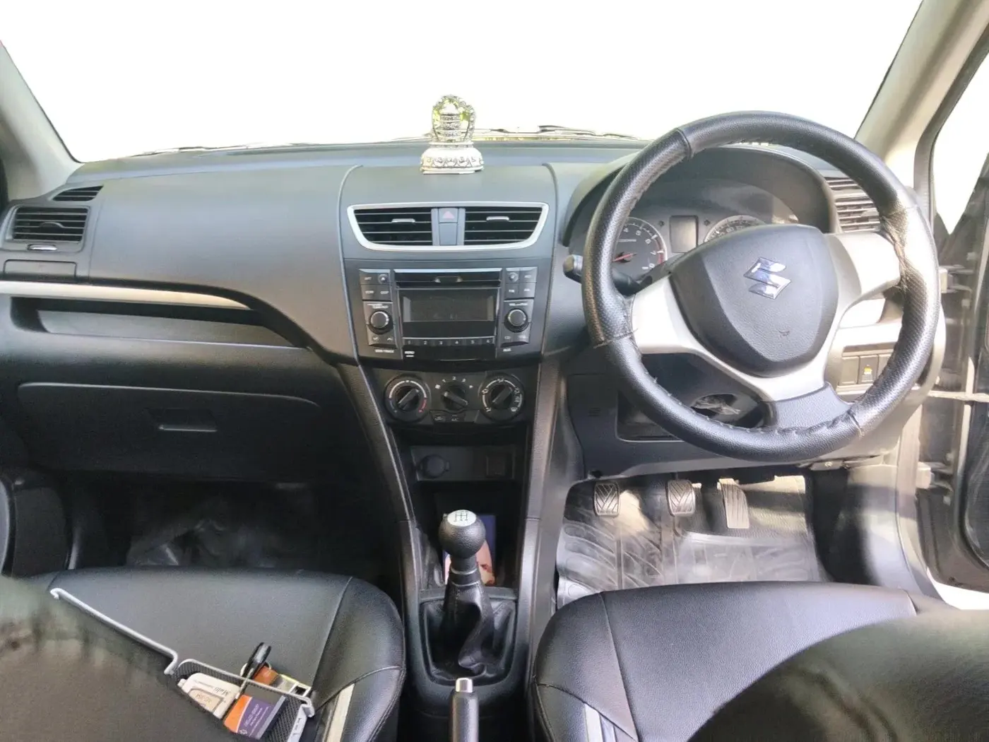 2016 Maruti Swift VXI, Petrol, Manual, 24,564 km, interior