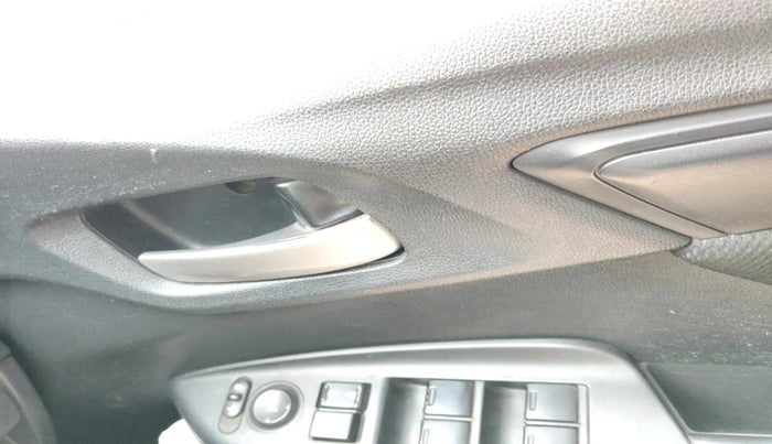 2018 Honda WR-V 1.5L I-DTEC S MT, Diesel, Manual, 79,524 km, interior