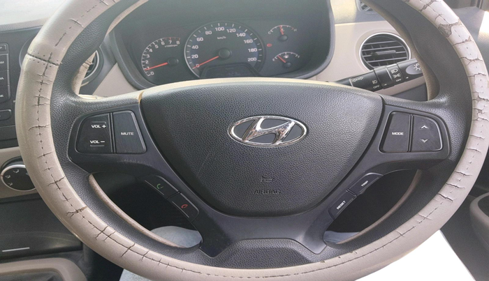 2016 Hyundai Xcent S 1.2, Petrol, Manual, 77,795 km, interior