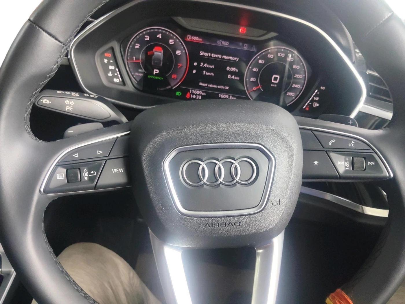 2024 Audi Q3 40 TFSI S line, Petrol, Automatic, 11,609 km, interior