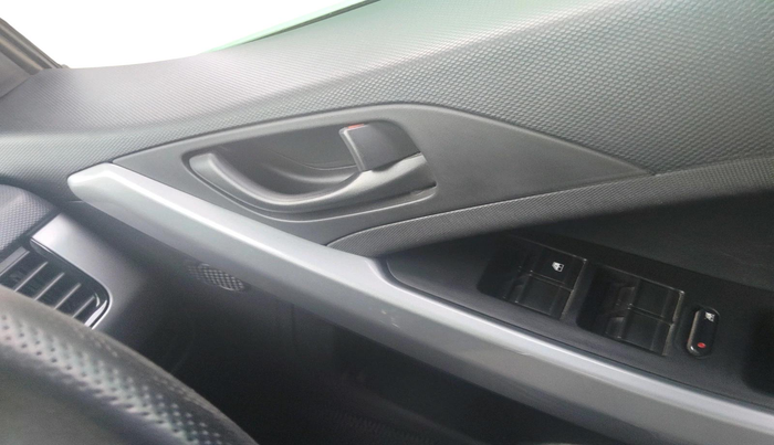 2021 Tata NEXON XM PETROL, Petrol, Manual, 26,431 km, interior