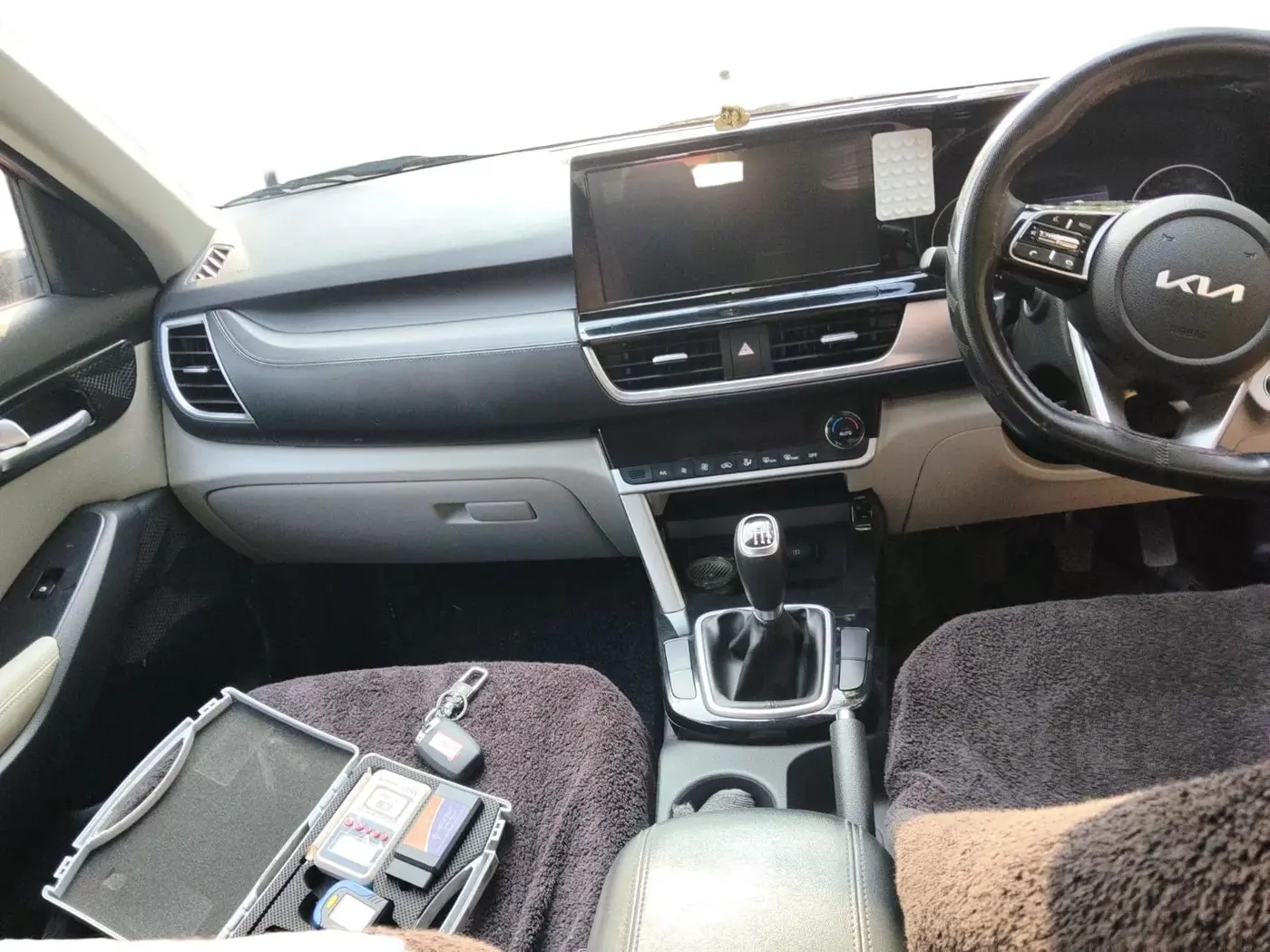 2021 KIA SELTOS HTX 1.5 PETROL, Petrol, Manual, 38,908 km, interior