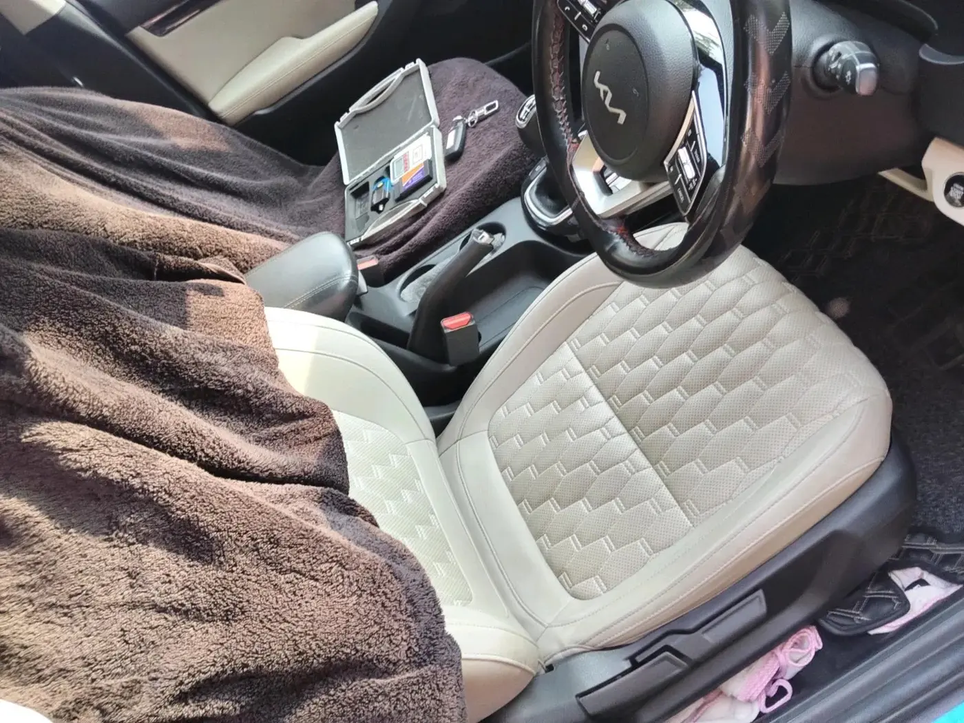 2021 KIA SELTOS HTX 1.5 PETROL, Petrol, Manual, 38,908 km, interior