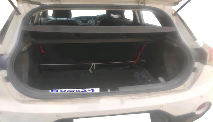 2016 Hyundai i20 Active 1.2 S, Petrol, Manual, 63,134 km, exterior