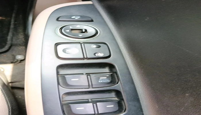 2014 Hyundai Grand i10 SPORTZ 1.2 KAPPA VTVT, Petrol, Manual, 61,536 km, interior