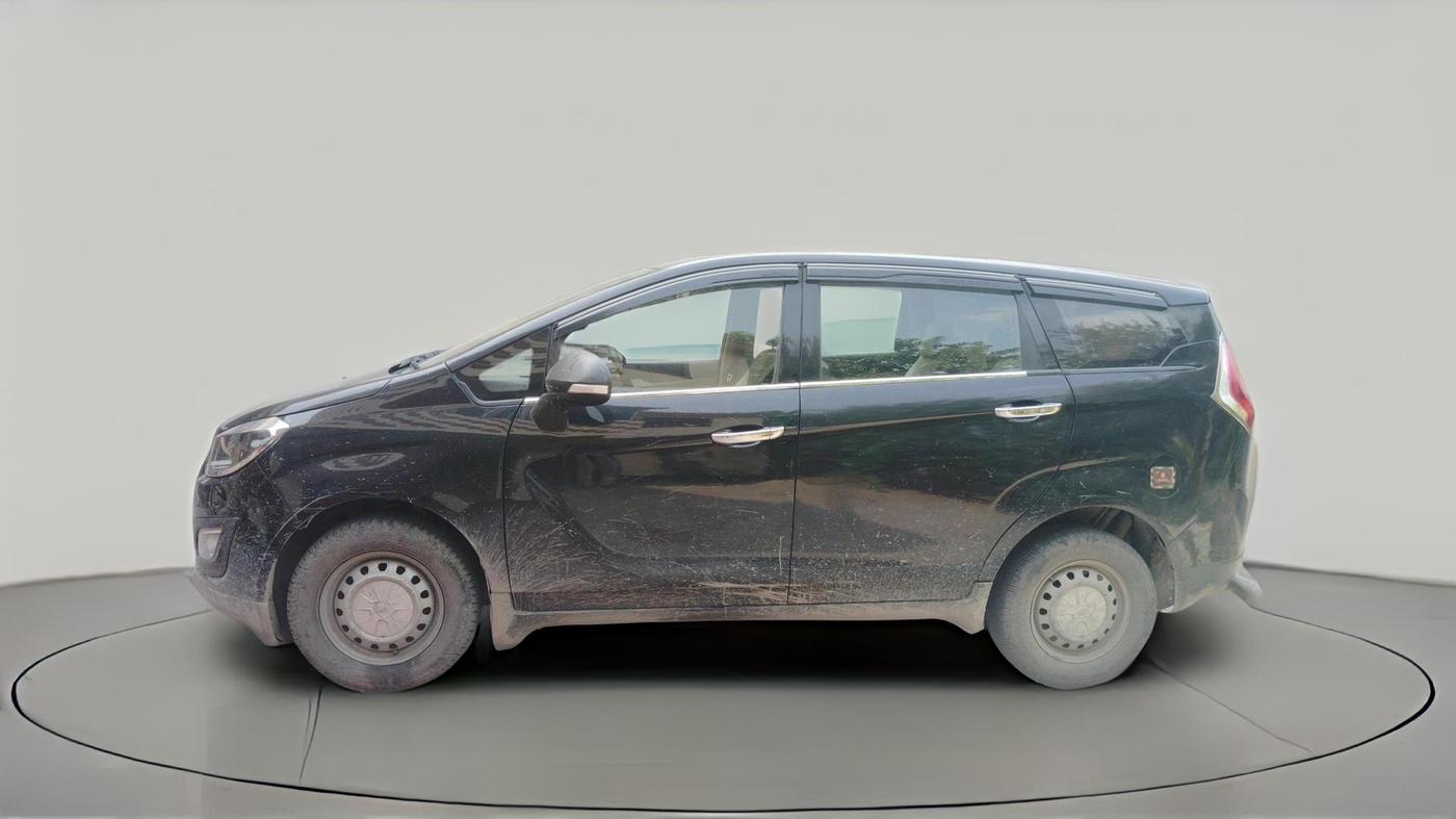 2019 Mahindra MARAZZO M2 7STR, Diesel, Manual, 1,42,327 km, exterior