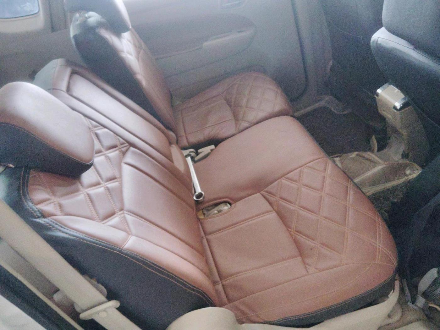 2017 Maruti Ertiga VXI, Petrol, Manual, 1,18,317 km, interior