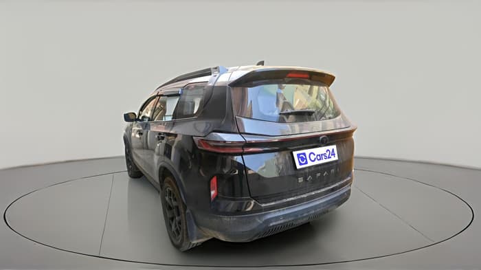 2025 Tata Safari Accomplished X Plus 7 STR Dark Edition AT, Diesel, Automatic, 19,460 km, exterior