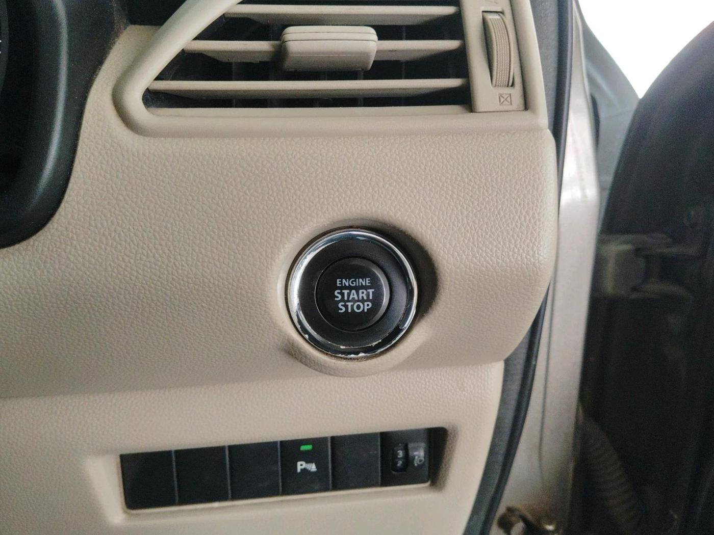 2017 Maruti Dzire ZXI, Petrol, Manual, 1,21,782 km, interior
