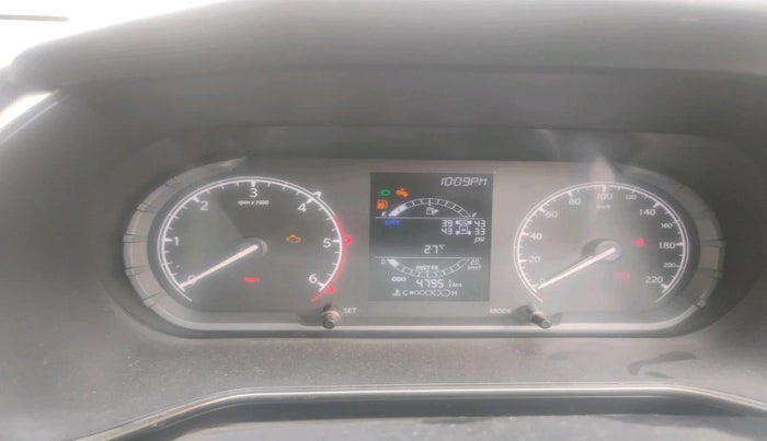 2022 Tata Safari XT PLUS, Diesel, Manual, 47,952 km, interior