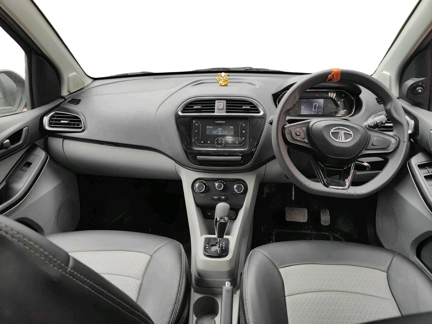 2023 Tata Tiago XTA PETROL, Petrol, Automatic, 2,101 km, interior