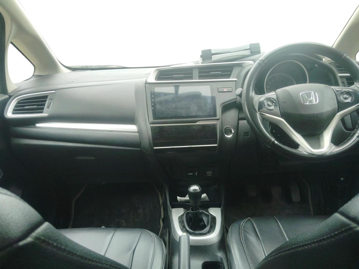 2018 Honda WR-V 1.5L I-DTEC VX MT, Diesel, Manual, 65,404 km, interior